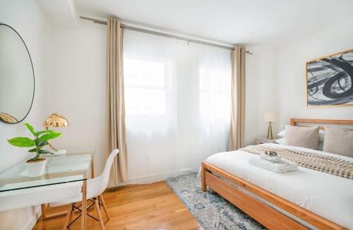 Greenwich Village Apartment | 13-3 I Brand New 4BR 3 Baths Duplex Private Roof Deck