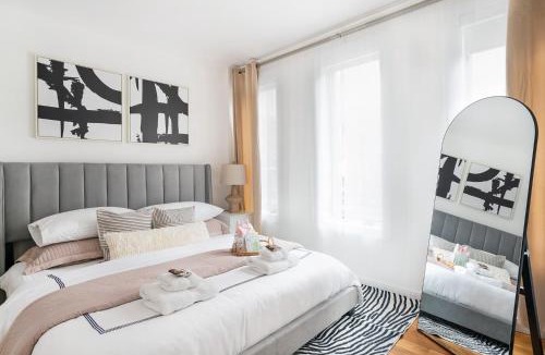 Greenwich Village Apartment | 13-3 I Brand New 4BR 3 Baths Duplex Private Roof Deck