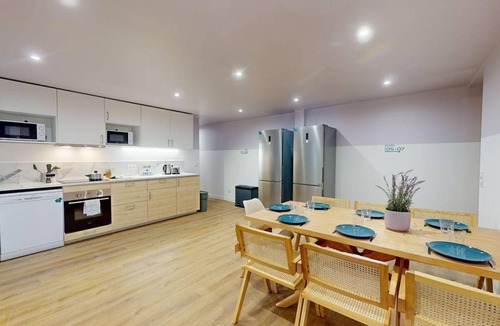 Hopital Saint-Louis Resort | 130 m² Private room ∙ 1 bedroom ∙ 1 guest