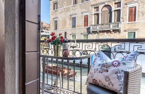Castello Apartment | 150 m² Apartment ∙ 4 bedrooms ∙ 8 guests
