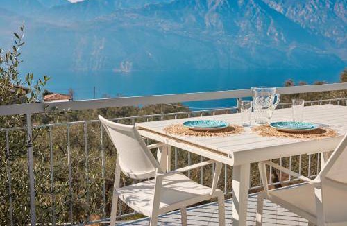 Malcesine Villa | 160 m² Villa ∙ 3 bedrooms ∙ 6 guests