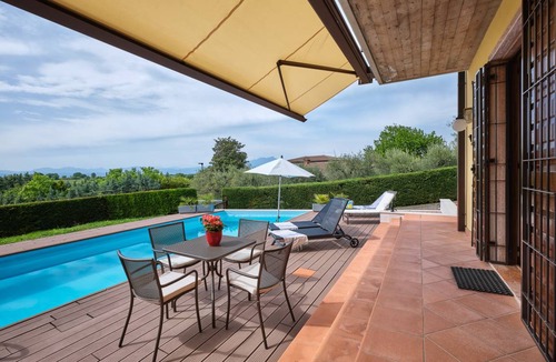 Calmasino Villa | 170 m² Villa ∙ 4 bedrooms ∙ 9 guests