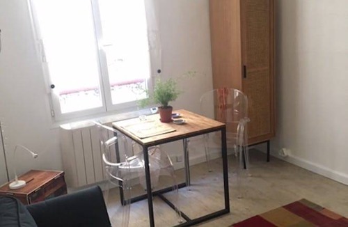 Hopital Saint-Louis Apartment | 18 m² Apartment ∙ 1 guest