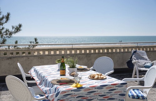 Bibione Apartment | 180 m² Apartment ∙ 5 bedrooms ∙ 8 guests