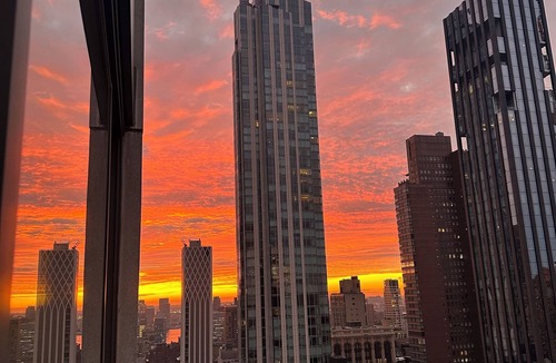 Midtown Apartment | 2 Bed Lux High Rise, steps from the Empire State