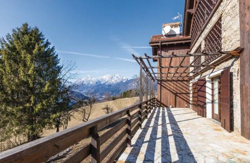 Ovaro Apartment | 2 bedroom accommodation in Ovaro UD