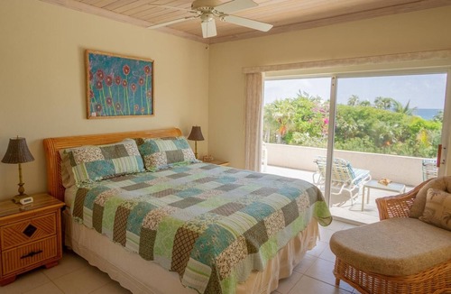 North Palmetto Point House | 2 Bedroom Beach House Steps from Mile-Long Pink Sand Beach