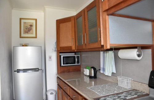 Beverly Hills Apartment | 2 Karachi Too