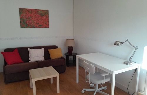Le Plessis-Robinson Apartment | 2-room apartment 50 m2, 5 mn from ROBINSON station