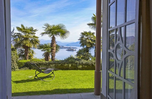 Carciano Apartment | 2-room apartment with terrace in an Art Nouveau villa with communal pool