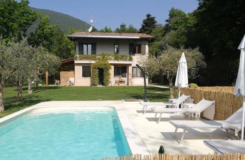 Caprino Veronese Bed & Breakfast | 20 m² Bed and breakfast ∙ 4 guests