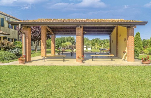 Ariano nel Polesine House | 200 m² House ∙ 4 bedrooms ∙ 9 guests