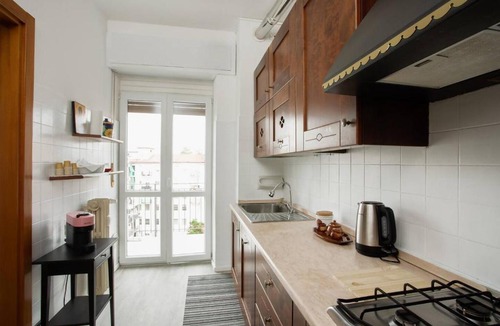 Sud-Ovest Apartment | 20min walk or 2min drive to Veronafiere