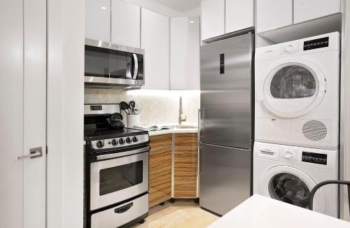 Peter Cooper Village Apartment | 24-6 Gramercy area Newly reno Studio W D in unit