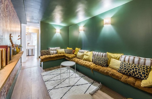 Alfortville Resort | 280 m² Private room ∙ 1 bedroom ∙ 1 guest