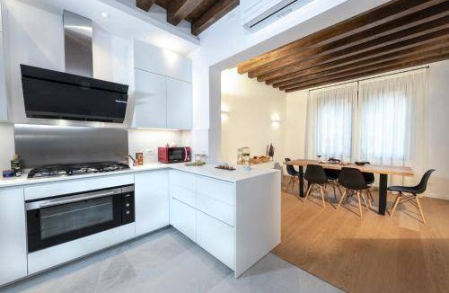 Santa Maria in Stelle Villa | 280 m² Villa ∙ 4 bedrooms ∙ 8 guests