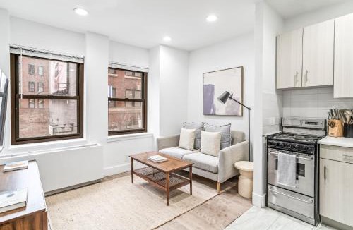 Midtown East Apartment | 2bed 1 bath Cozy Gem apt