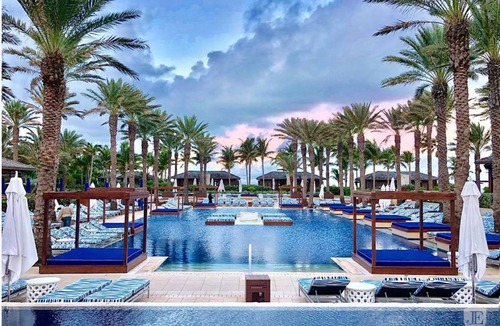 Paradise Island Condo | 2BR Oceanfront Topaz Suite – The Reef Atlantis, Full Kitchen & Balcony Sleeps 9