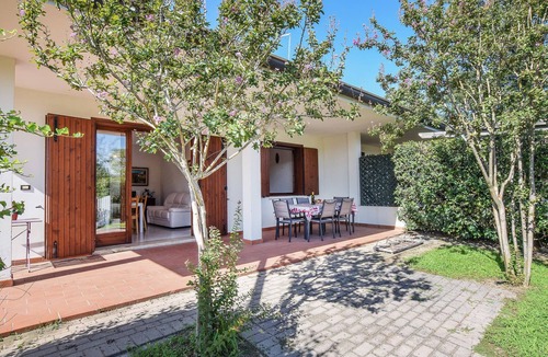 Rosolina House | 3 bedroom accommodation in Isola Albarella