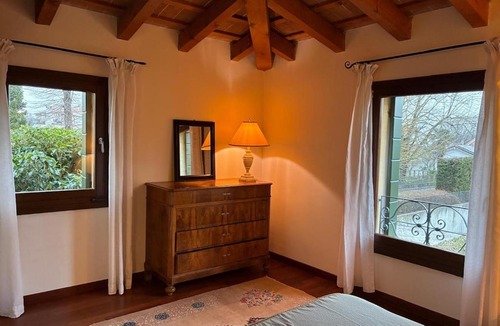 Pagnano Apartment | 3 bedrooms villa with garden in a residential setting