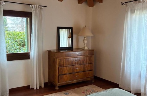 Pagnano Apartment | 3 bedrooms villa with garden in a residential setting