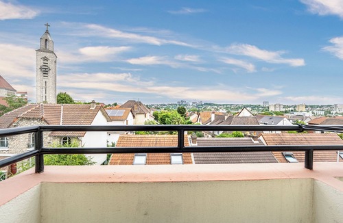 Cachan Apartment | 3 Rooms 45m², quiet, 50m RER B & amenities, 15 min PARIS EXPO 2024