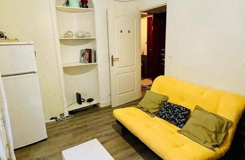 10th Arrondissement Apartment | 30 m² Apartment ∙ 1 bedroom ∙ 4 guests