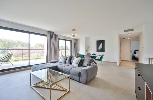 La Varenne Saint-Hilaire Apartment | 301 69 Blue Nights Appartement Appartement de Luxe