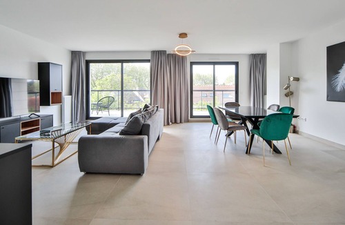 La Varenne Saint-Hilaire Apartment | 301 71 Blue Nights Appartement Appartement de Luxe