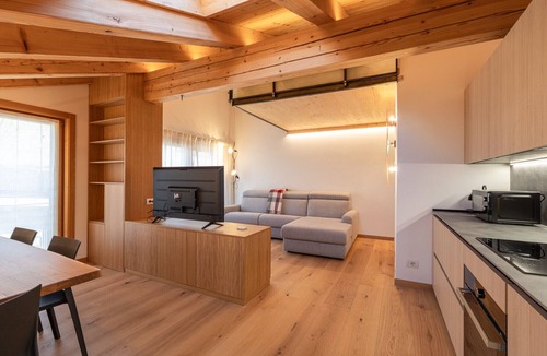 San Vito di Cadore Apartment | 32 Casa Ladinia 2, comfortable and modern