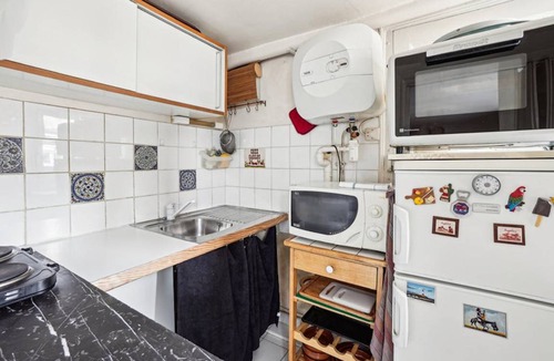 Hopital Saint-Louis Apartment | 35 m² Apartment ∙ 1 bedroom ∙ 3 guests