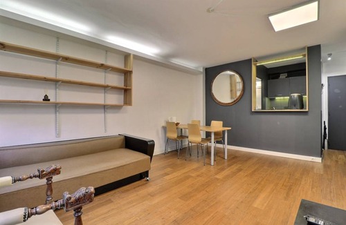 Hopital Saint-Louis Apartment | 37 m² Apartment ∙ 2 guests