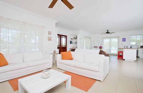 North Palmetto Point House | 4-Acre Estate on Banks Rd, House & Guest cottage, Pool, Calm Protected Beach