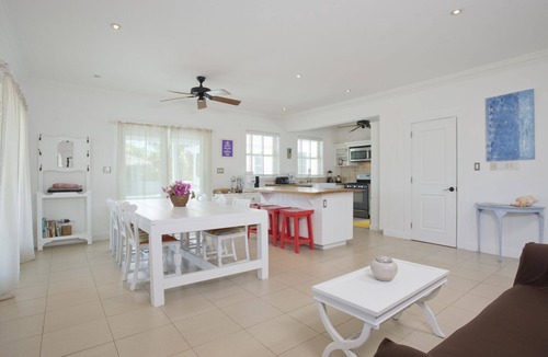 North Palmetto Point House | 4-Acre Estate on Banks Rd, House & Guest cottage, Pool, Calm Protected Beach