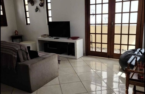 Tamoios House | 4 Bedroom Closed Condominium House