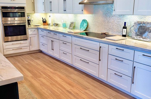 Tar Bay House | 4 Master Suites - Stunning Beach - Huge Sun Deck - Featured On HGTV