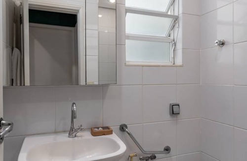 Leme Apartment | 42 m² Apartment ∙ 2 bedrooms ∙ 2 guests