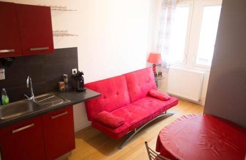 Fontenay-aux-Roses Apartment | 45 m² Apartment ∙ 2 bedrooms ∙ 4 guests