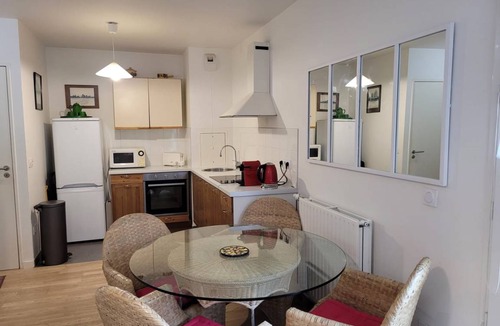 Petit-Ivry Apartment | 45 m² Apartment ∙ 1 bedroom ∙ 2 guests