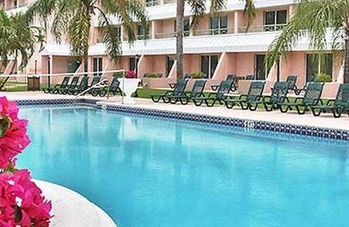 Downtown Resort | 48 m² Resort ∙ 127 guests