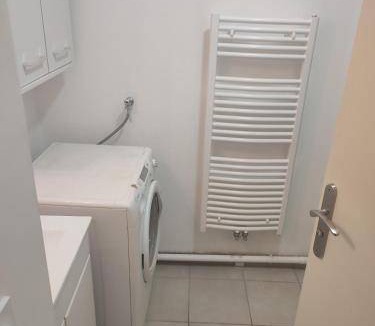 Athis-Mons Apartment | 50 m² Apartment ∙ 1 bedroom ∙ 3 guests
