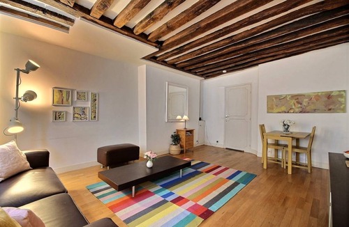 Les Halles Apartment | 59 m² Apartment ∙ 1 bedroom ∙ 2 guests