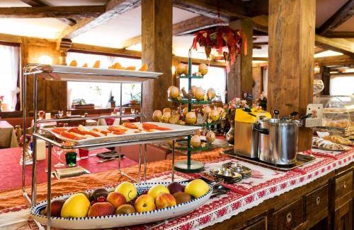 Cortina d'Ampezzo Hotel | 65 m² Hotel ∙ 2 bedrooms ∙ 6 guests