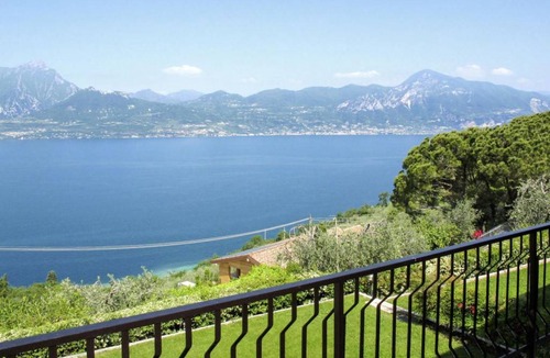 Frader Apartment | 70 m² Apartment ∙ 3 bedrooms ∙ 7 guests