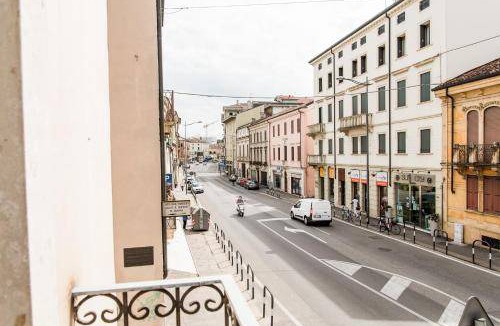 Vicenza Apartment | 70 m² Apartment ∙ 2 bedrooms ∙ 4 guests