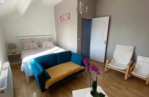 Montry House | 70 m² House ∙ 3 bedrooms ∙ 5 guests