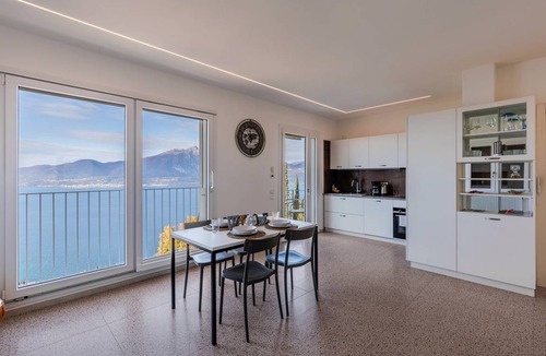 Torri del Benaco Apartment | 75 m² Apartment ∙ 1 bedroom ∙ 4 guests