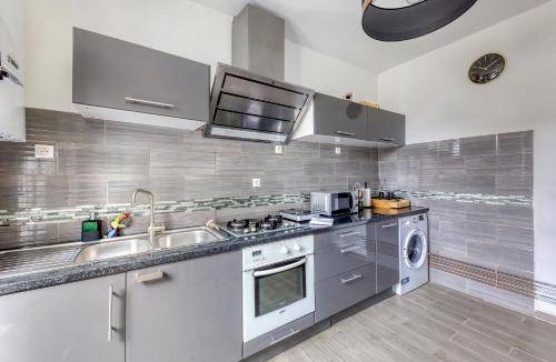 Alfortville Apartment | 80 m² Apartment ∙ 3 bedrooms ∙ 6 guests