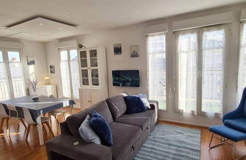 Chessy Apartment | 85 m² Apartment ∙ 3 bedrooms ∙ 13 guests