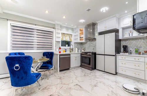 East Flatbush House | A Little Slice of Luxury